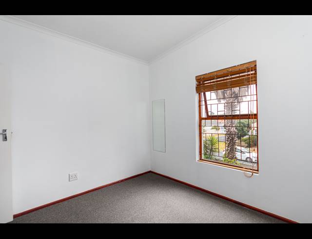 2 BEDROOM APARTMENT FOR SALE IN PARKLANDS